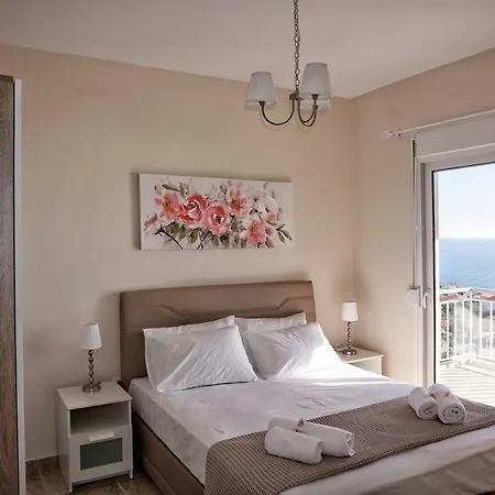 아파트 Lila's View PalaiónTsiflíkion